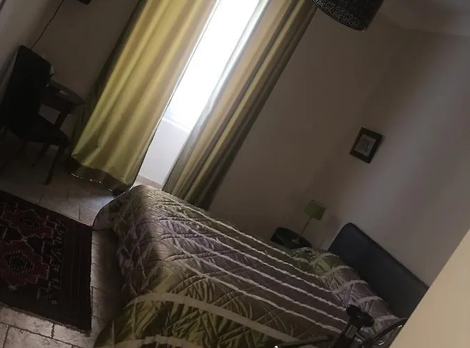 Bed & Breakfast A Balamata